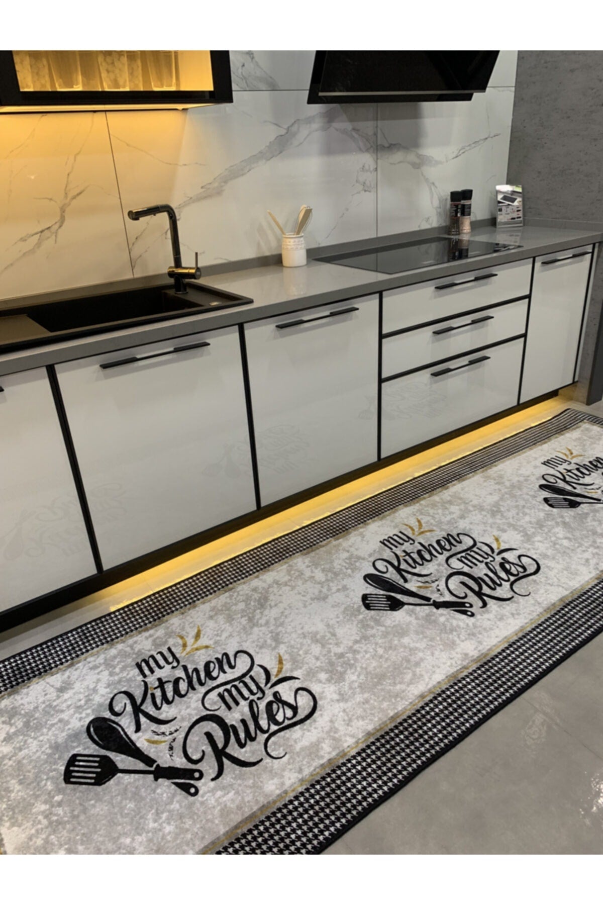 Spoon Kitchen Desen Lateks Deri Taban Mutfak Halısı