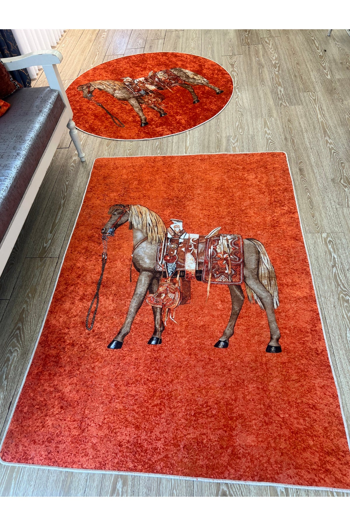 Horse Pattern Latex-Backed Round Rug