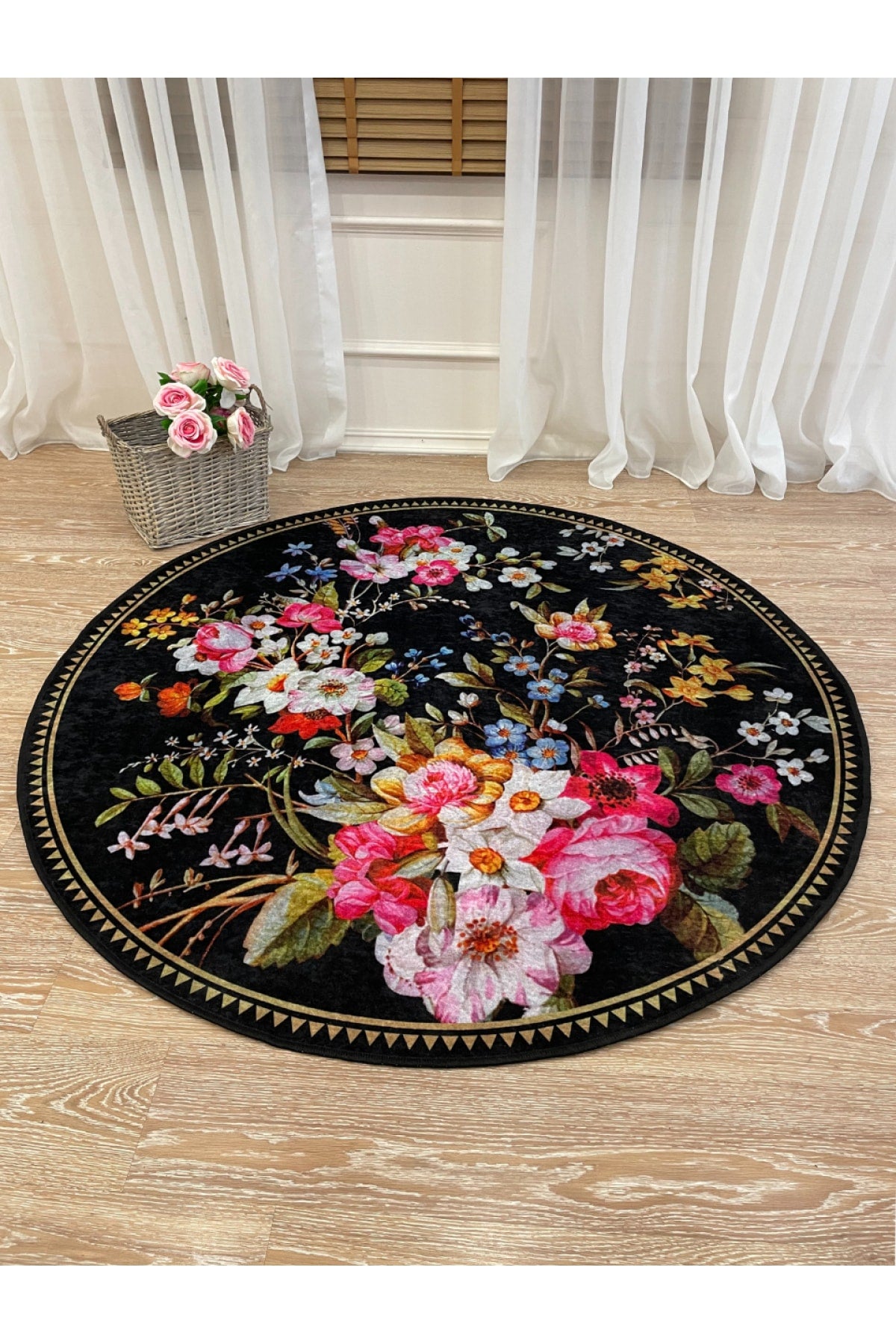Floral Pattern Decorative Leather-Backed Round Rug - Black