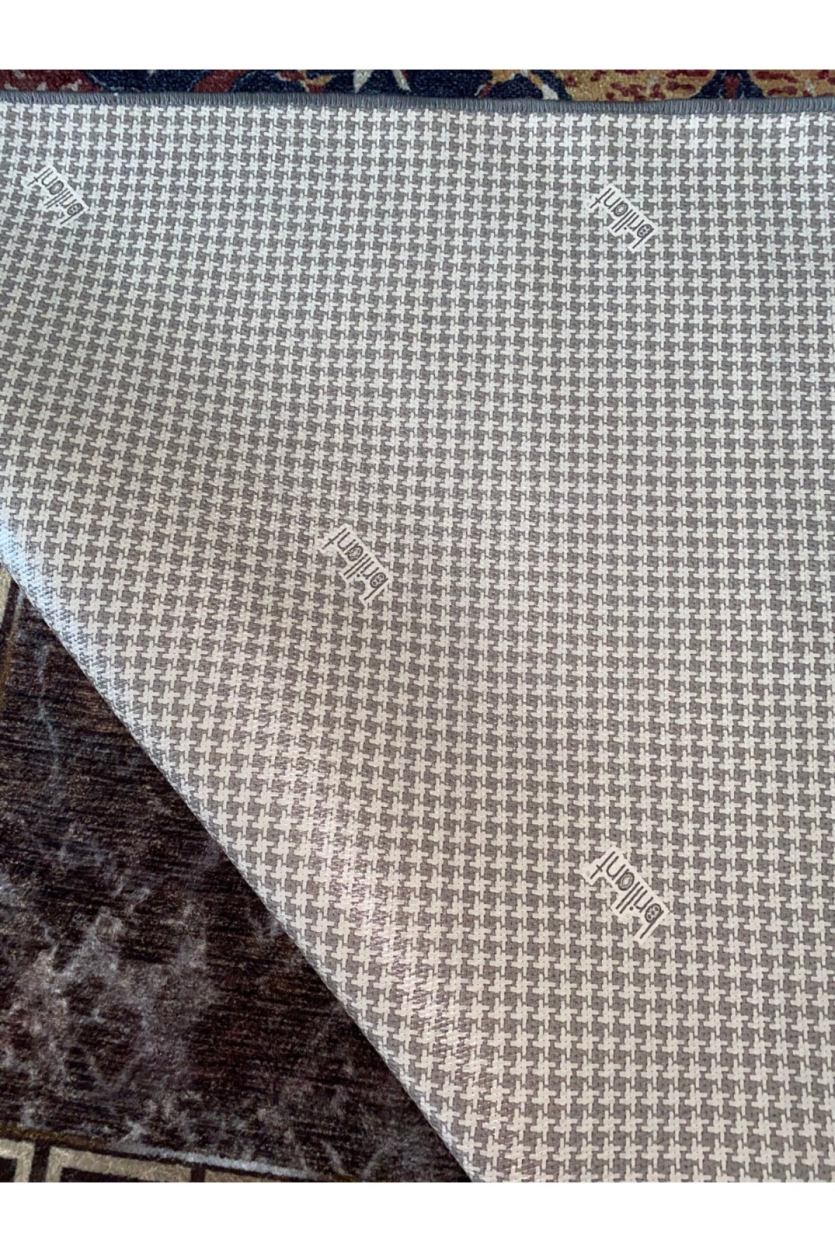 Aker Kilim Motif Latex Non-Slip Base Fringed Vintage Rug