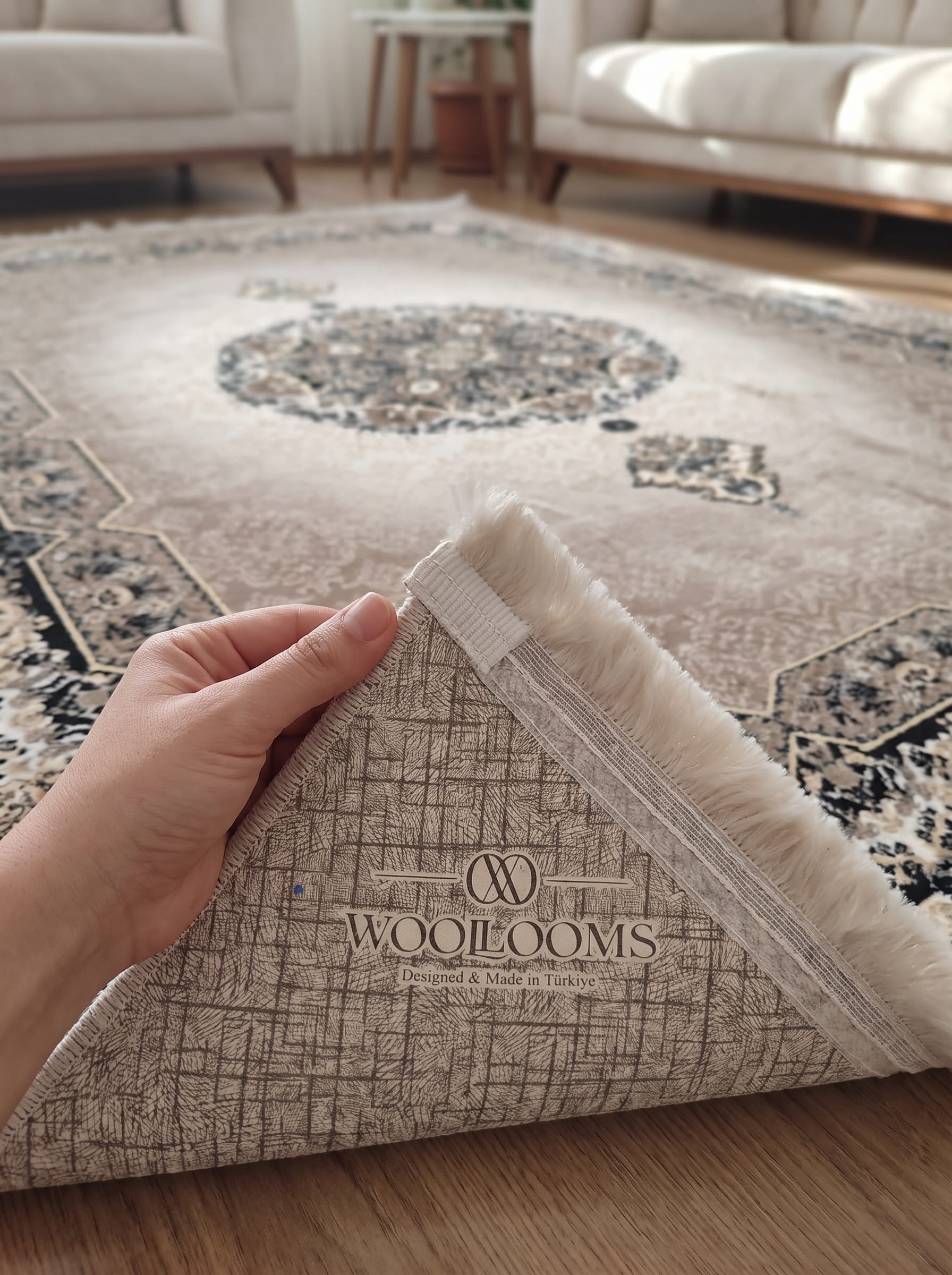 Washable Printed Sementa Rug - Traditional Medallion Style