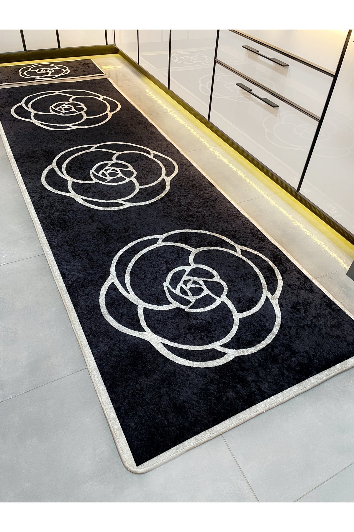 Floral Pattern Latex Non-Slip Rug