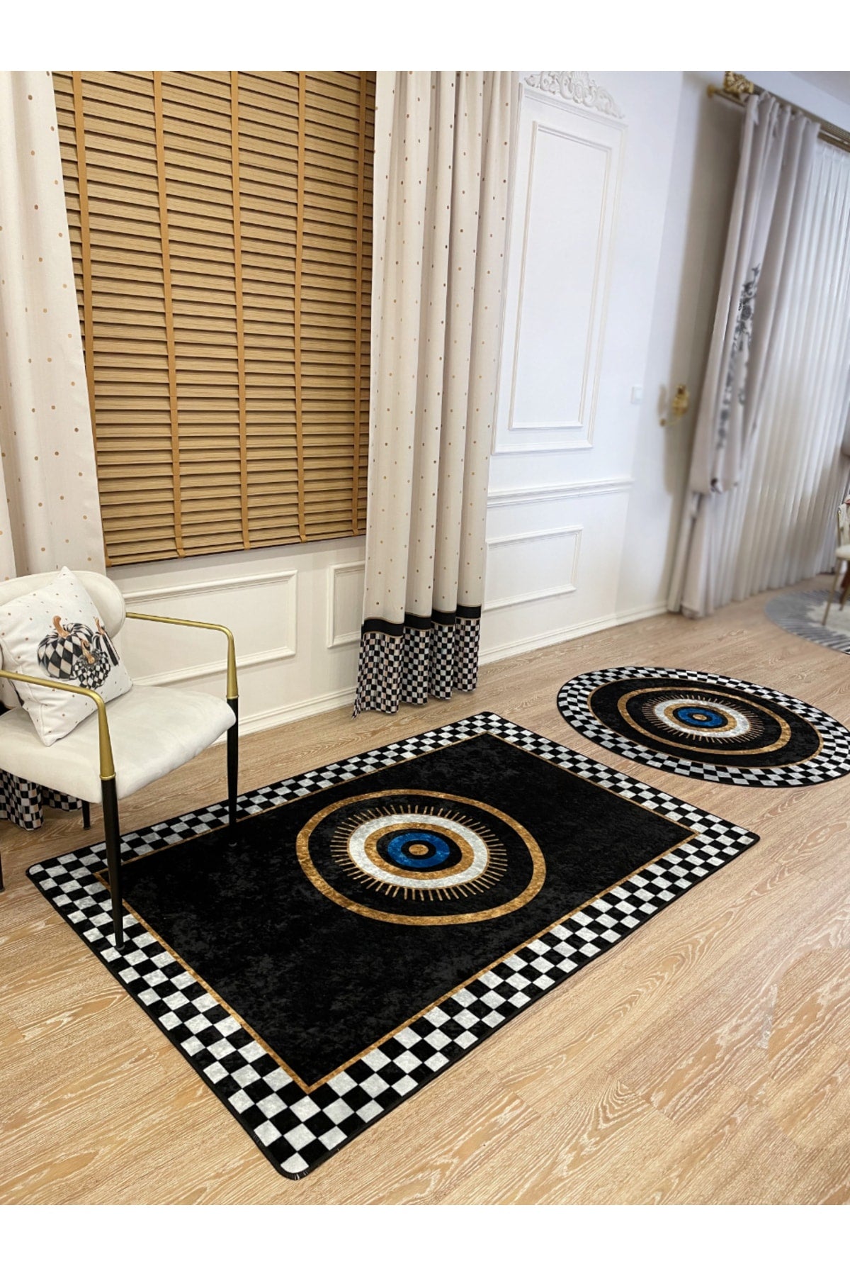 Checkered Pattern Leather Base Decorative Rug