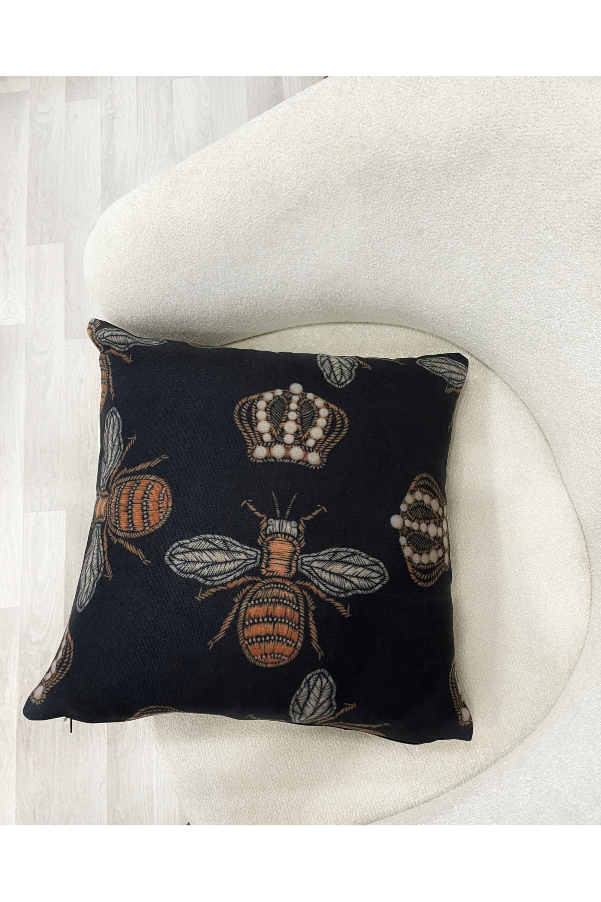Queen Bee Embroidery Look Woven Fabric Throw Pillow Cover 45x45