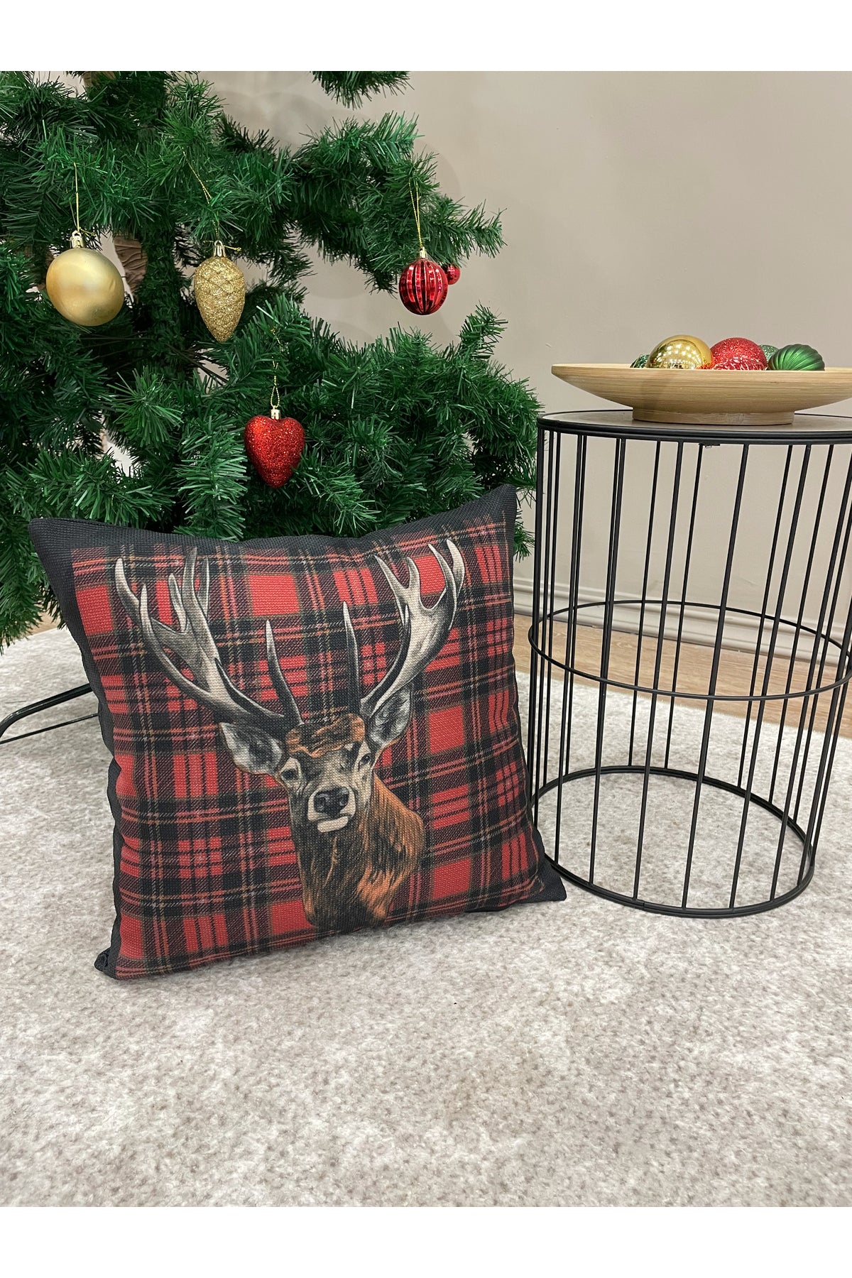Christmas Reindeer Print Linen-Look Plaid Cushion Cover