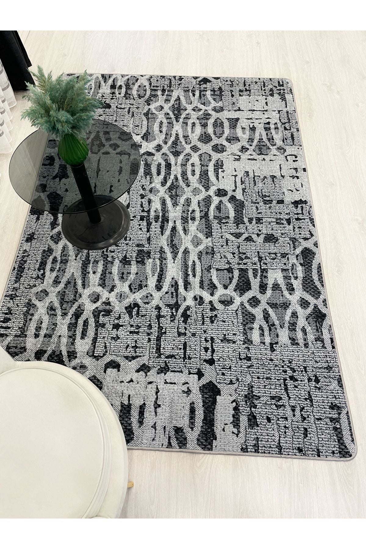 Gray Modern Woven-Look Latex Leather Base Rug