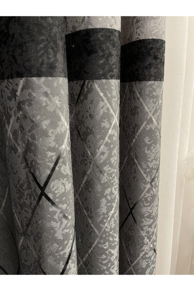 Liva Avent Model 1/2.50 Pleated Blackout Curtain