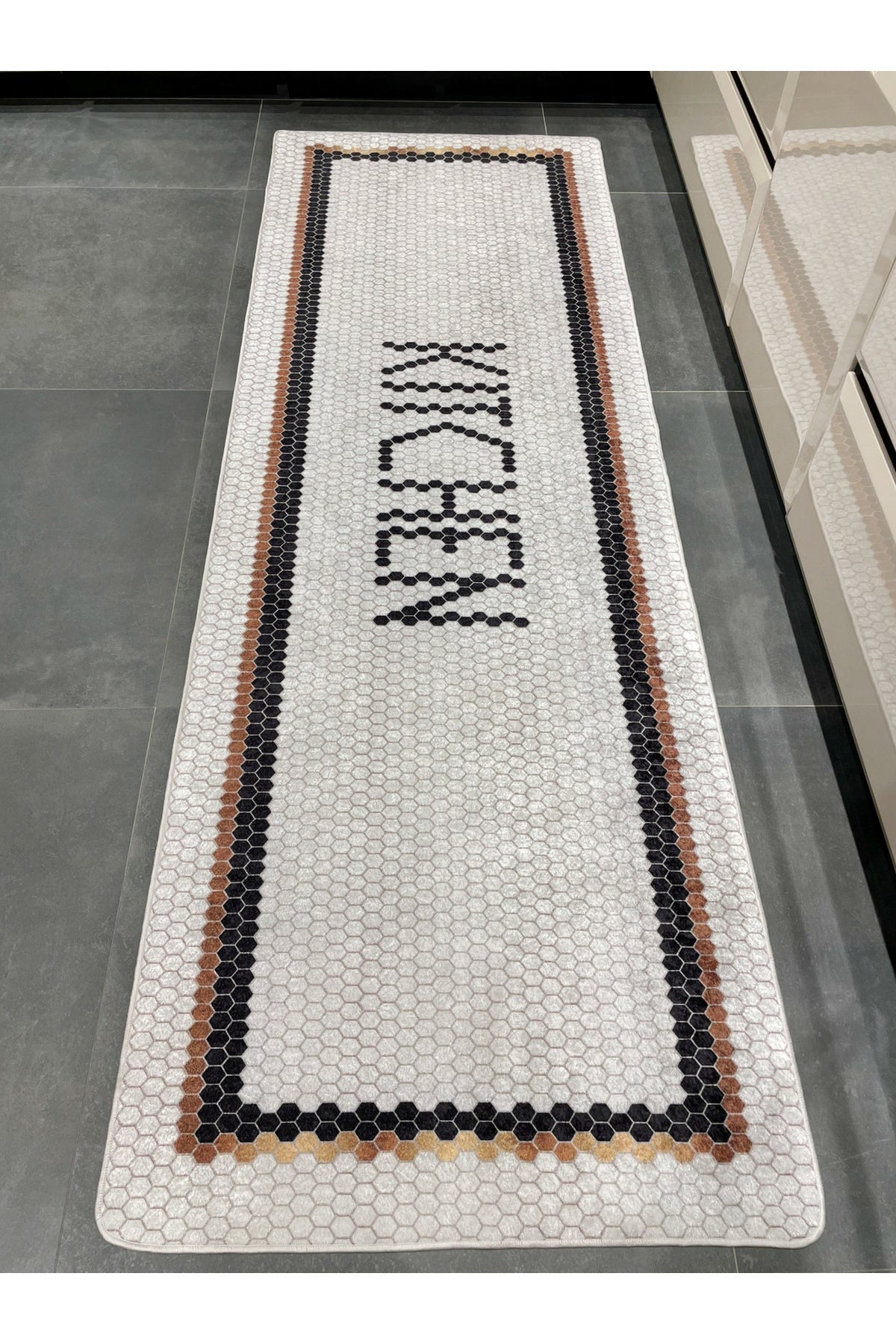 Kitchen Honeycomb Ecru Kitchen Runner Rug