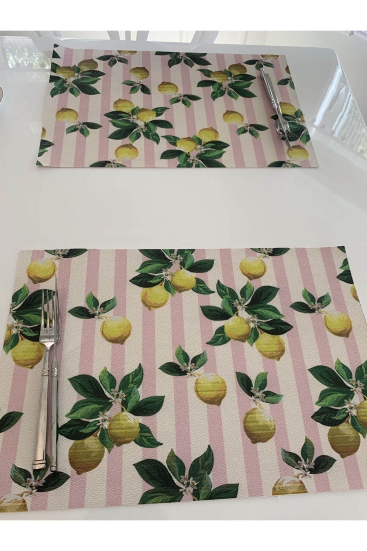 Set of 6 Grape Lemon Print Placemats - Style 14