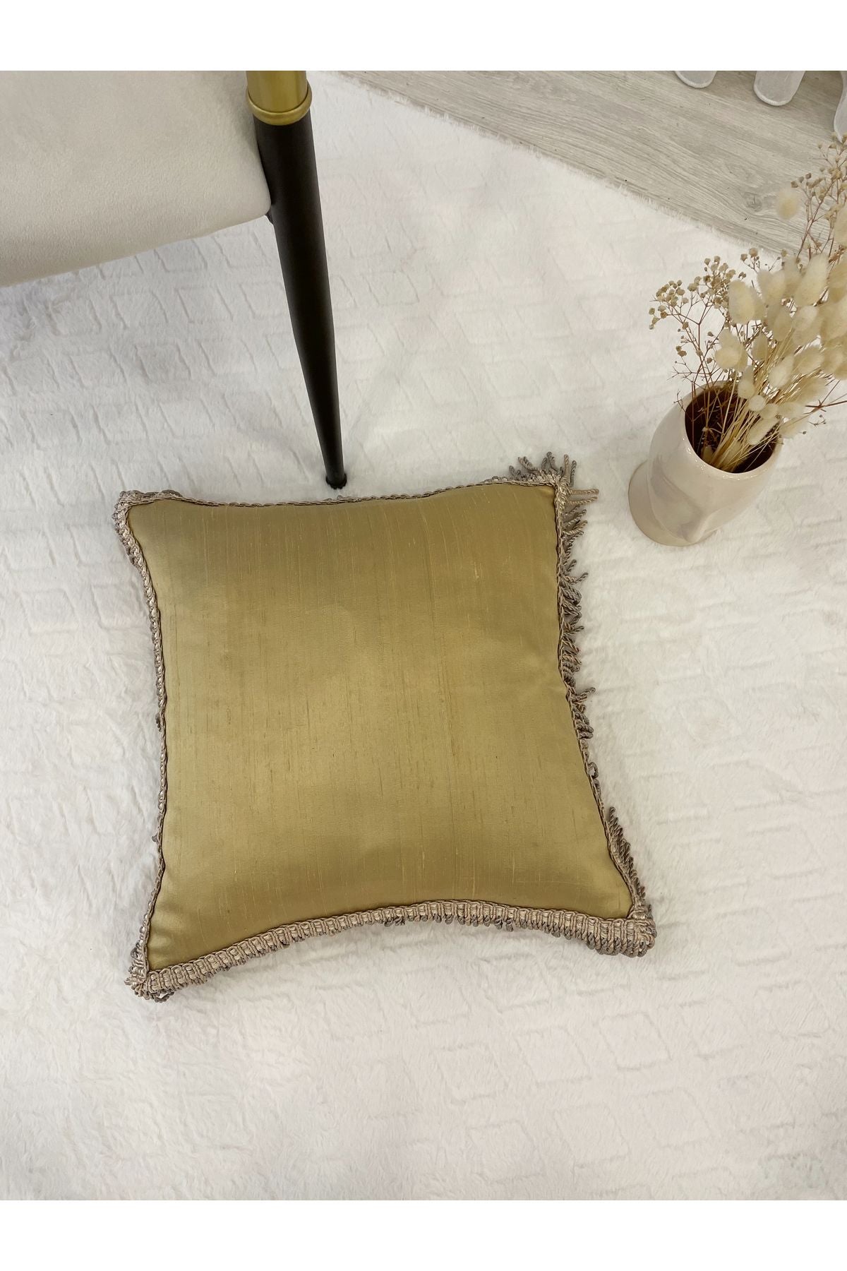 İthal Ipek (SİLK) Kırlent Yastık Kılıfı Kordonlu (45X45) ( Gold Sarı Renk)