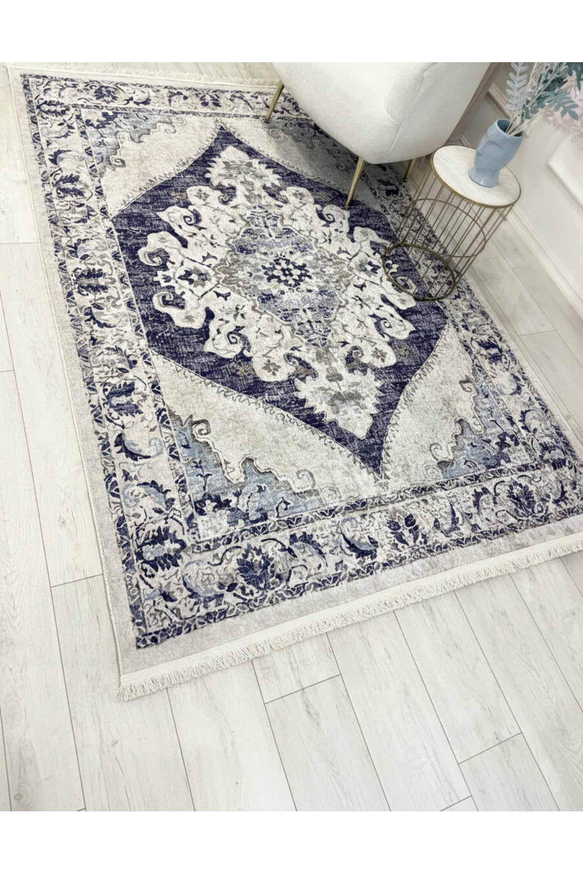 Gokbekli Damask Pattern Latex Base Living Room Rug