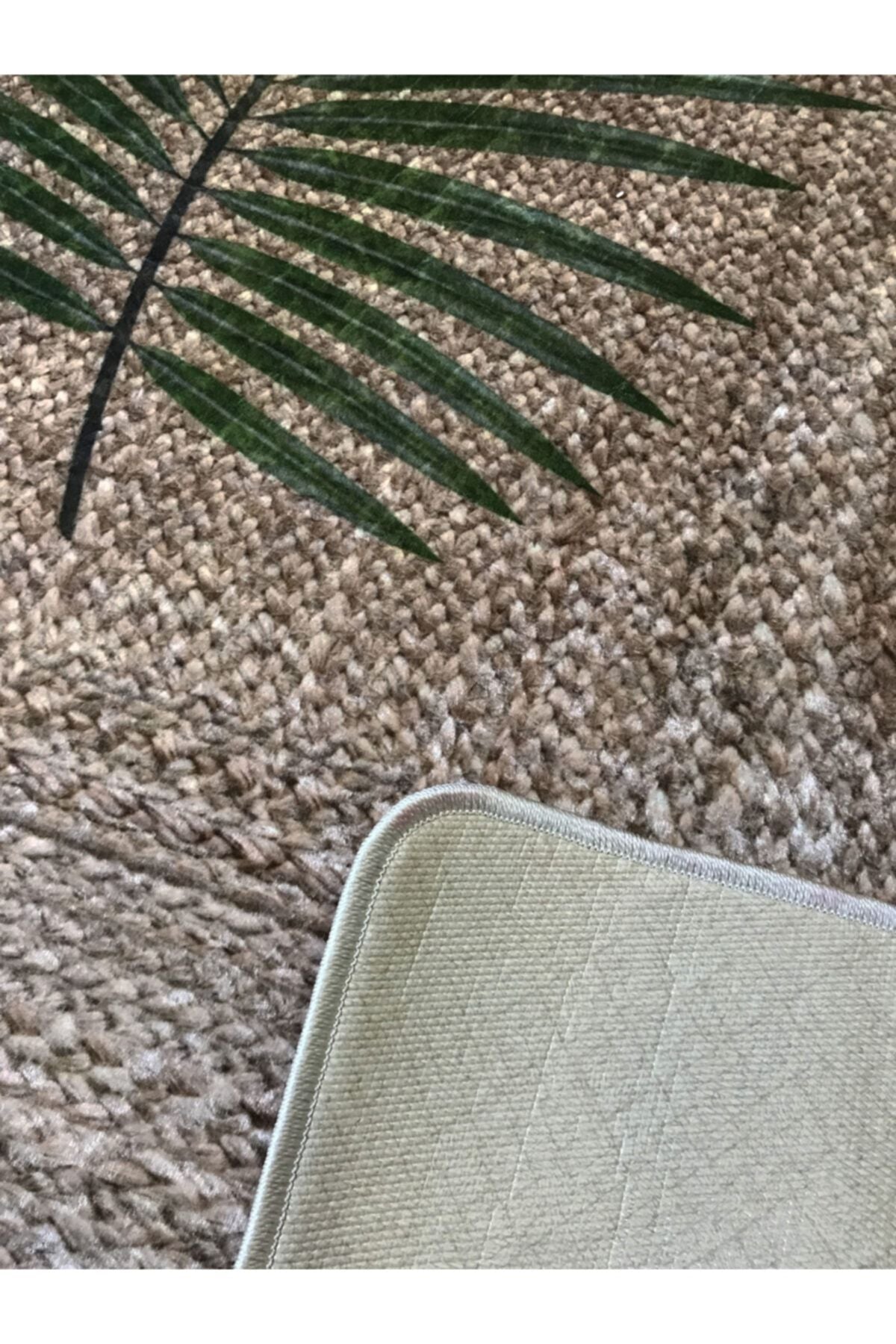 Jute Sisal Look Leaf Motif Latex Non-Slip Base Balcony and Terrace Rug
