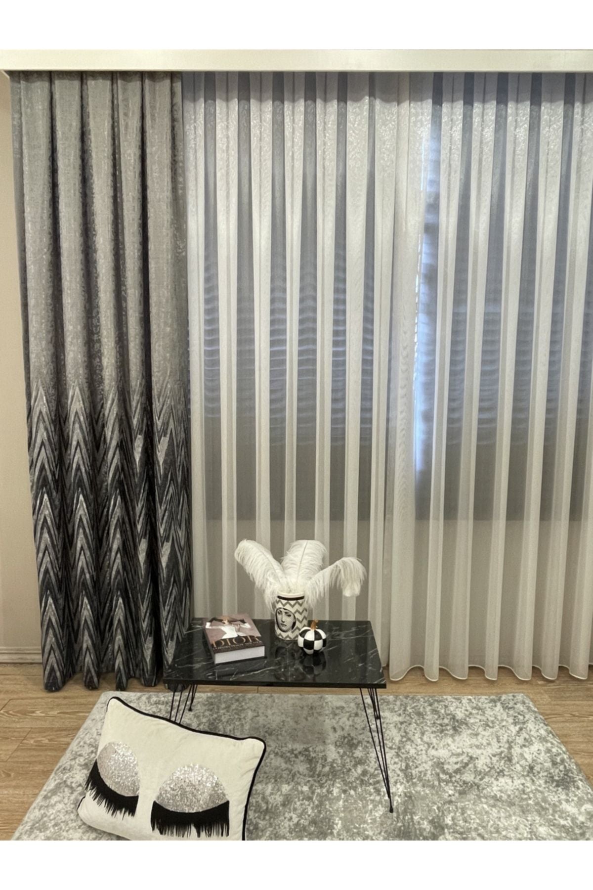 Liva Model 1/2.50 Pleated Blackout Curtain