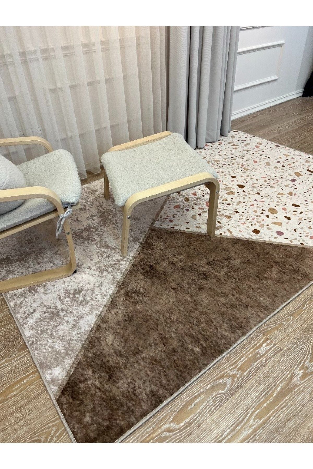 Çizgili Desen Leke Tutmaz Kaymaz Taban Salon Mutfak Halısı - Kahverengi