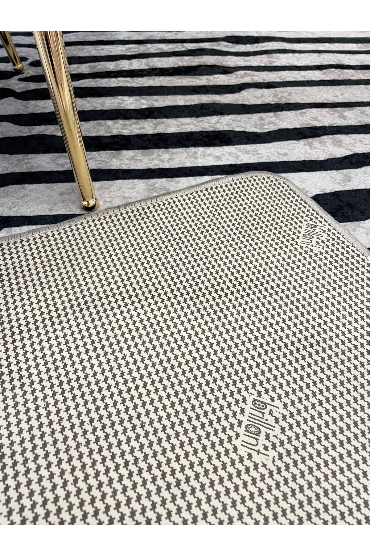 Beige-Black Abstract Look Latex Leather Base Rug