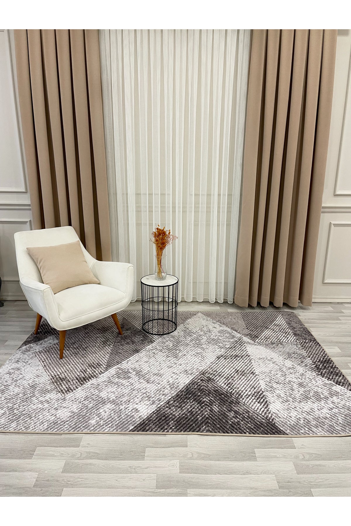 Gray Geometric Pattern Non-Slip Base Runner Rug