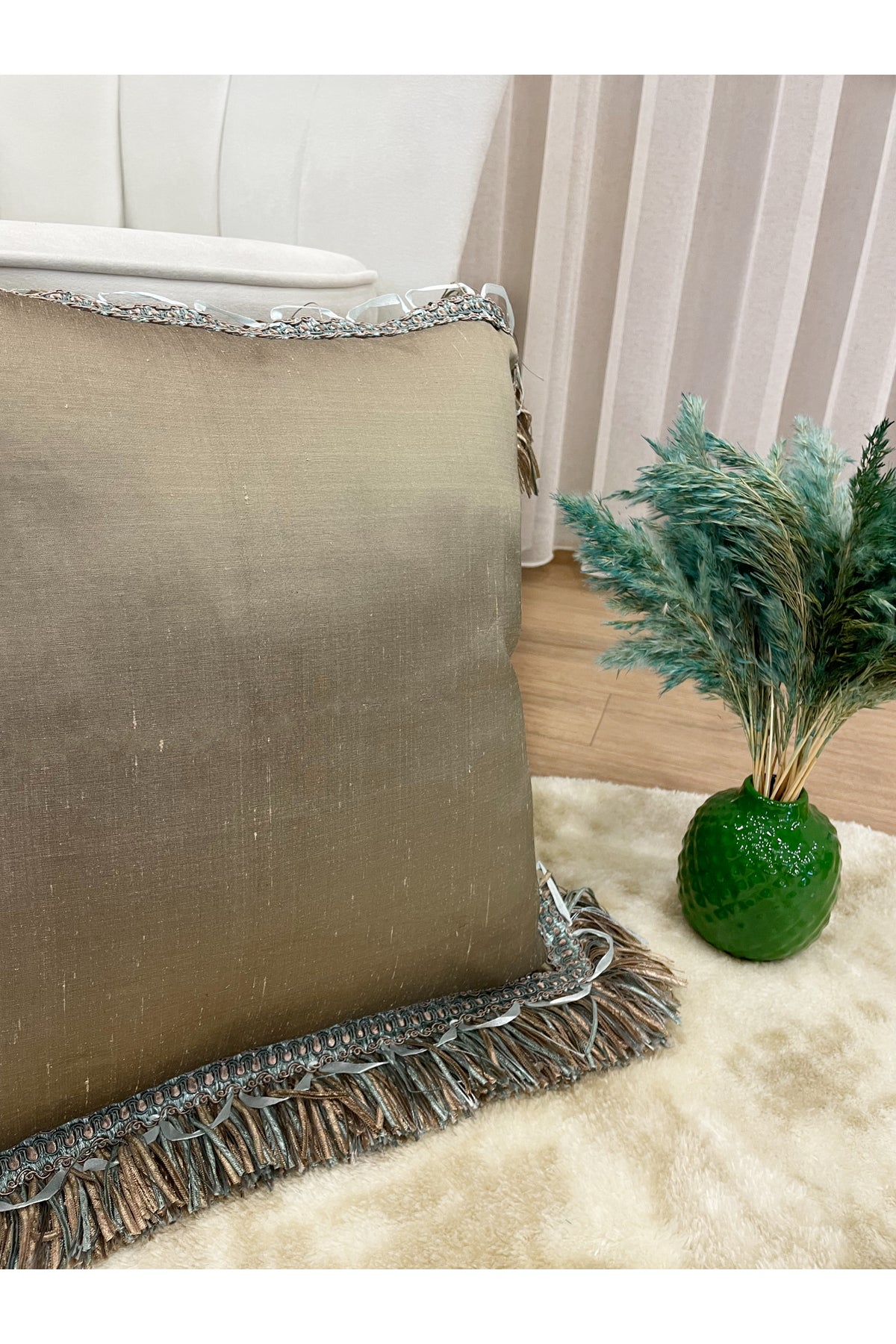 İthal Ipek (silk) Kırlent Yastık Kılıfı Kordonlu 45X45 VİZON KAHVE