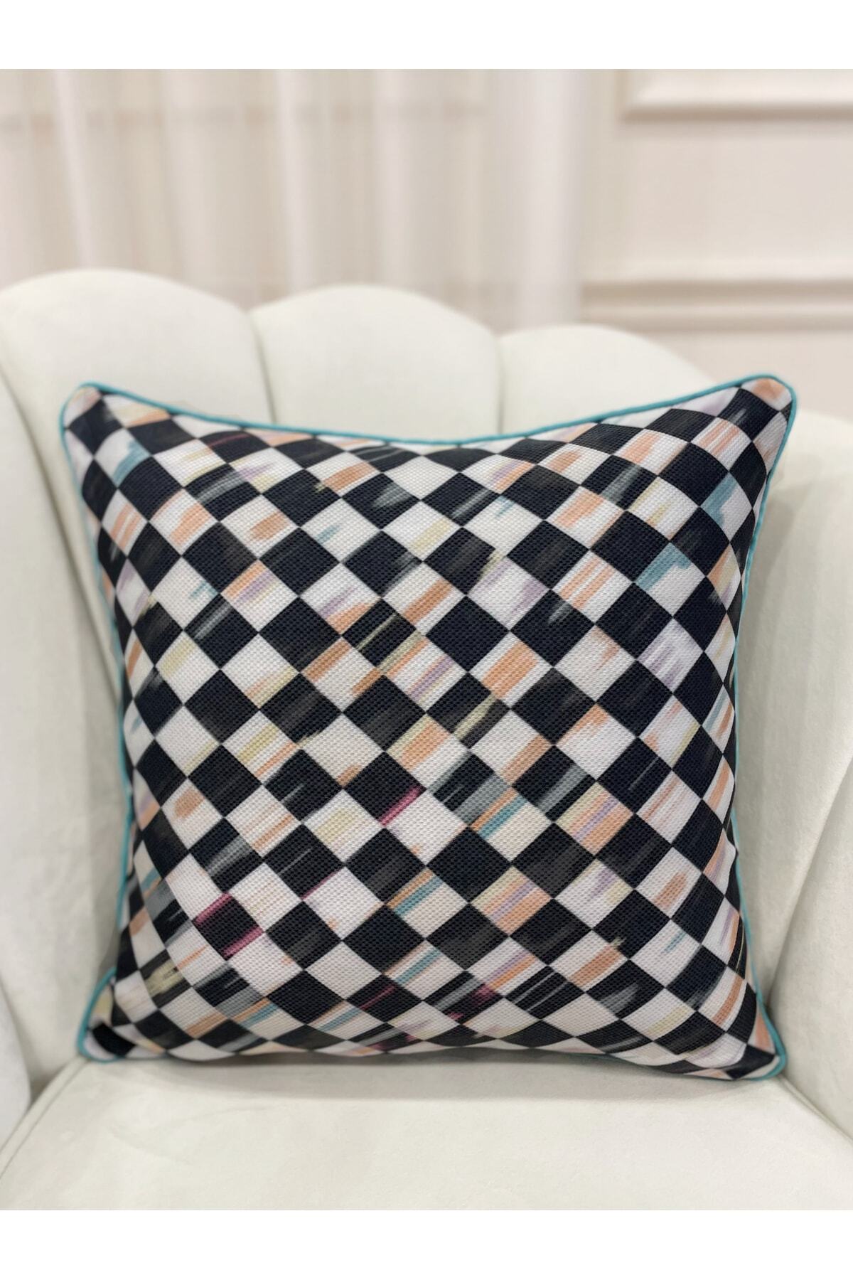 Checkered Linen-Look Piped Edge Cushion Cover (45x45)