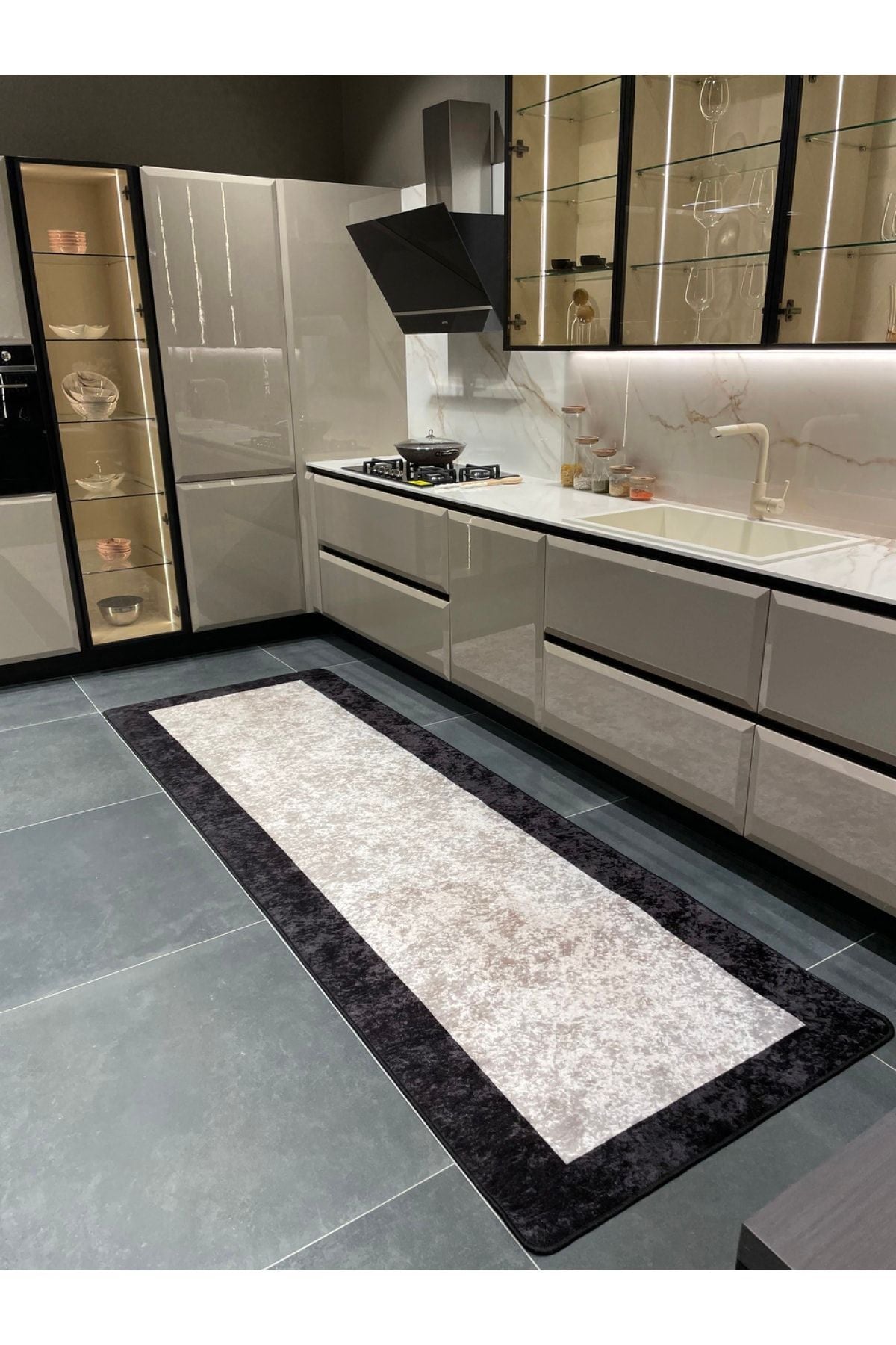 Geometric Striped Latex Leather Backing Fringeless Kitchen Rug - Gray-Black