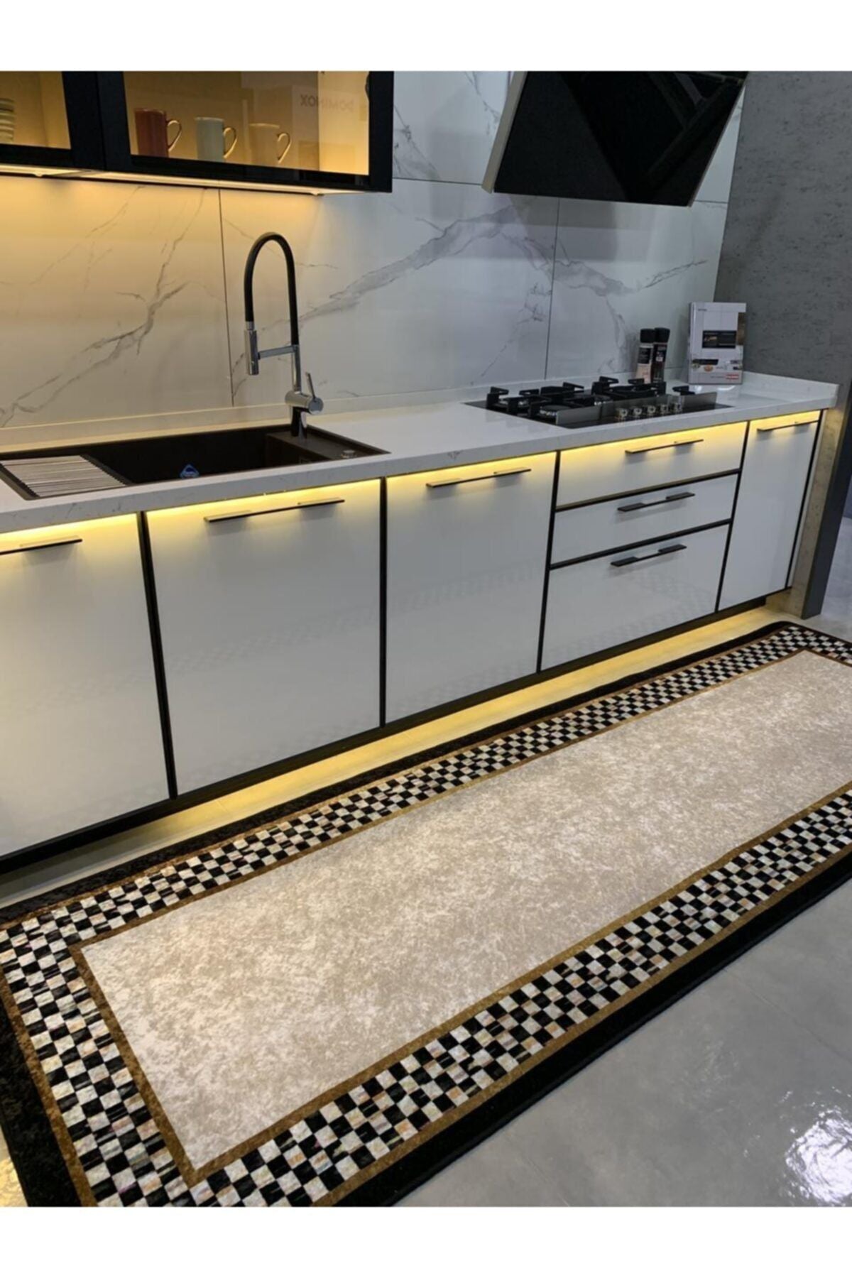 Rosen Model Checkered Non-Slip Base Kitchen Rug - Gray-Burgundy