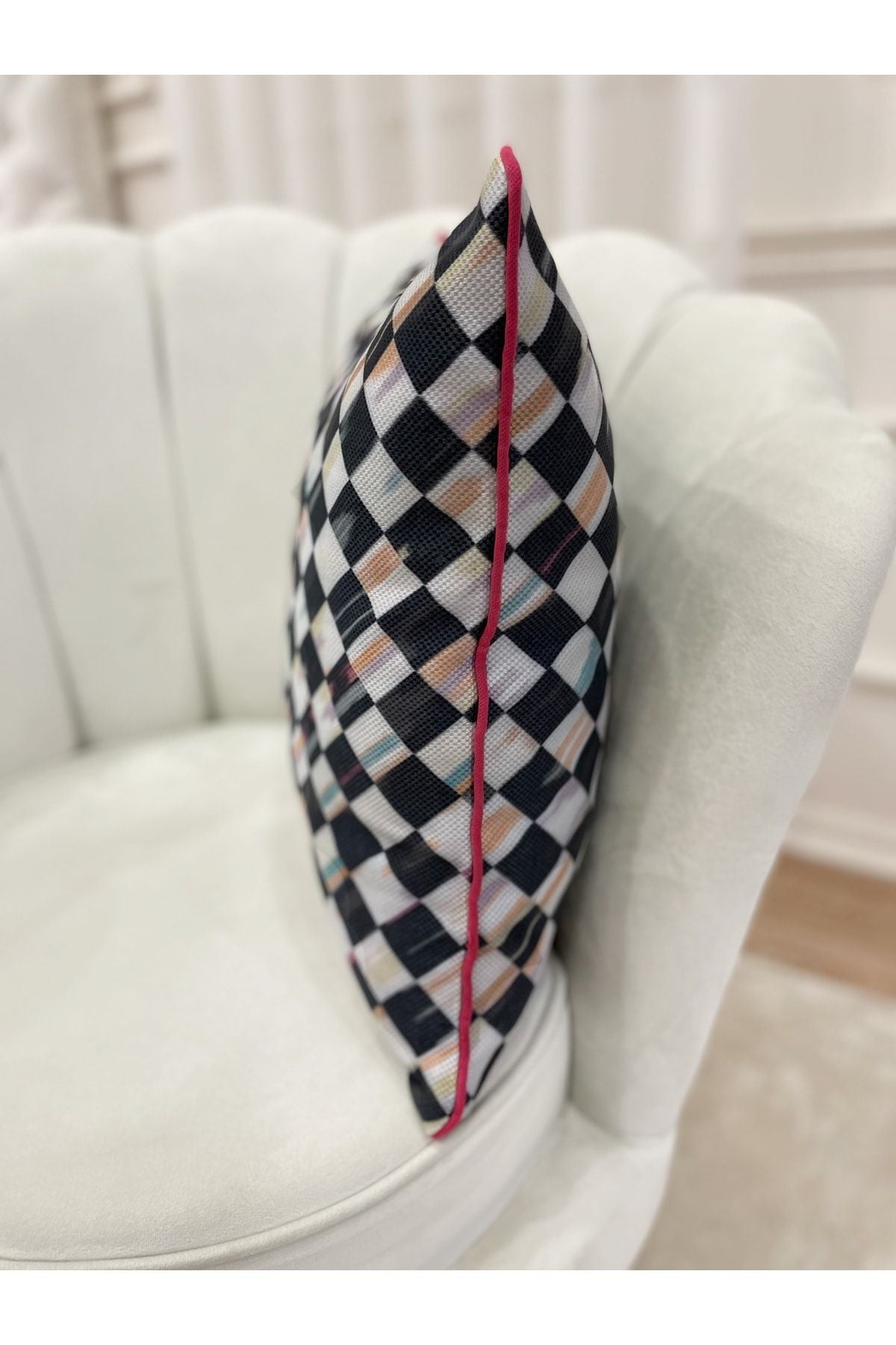 Checkered Linen-Look Piped Edge Cushion Cover (45x45)