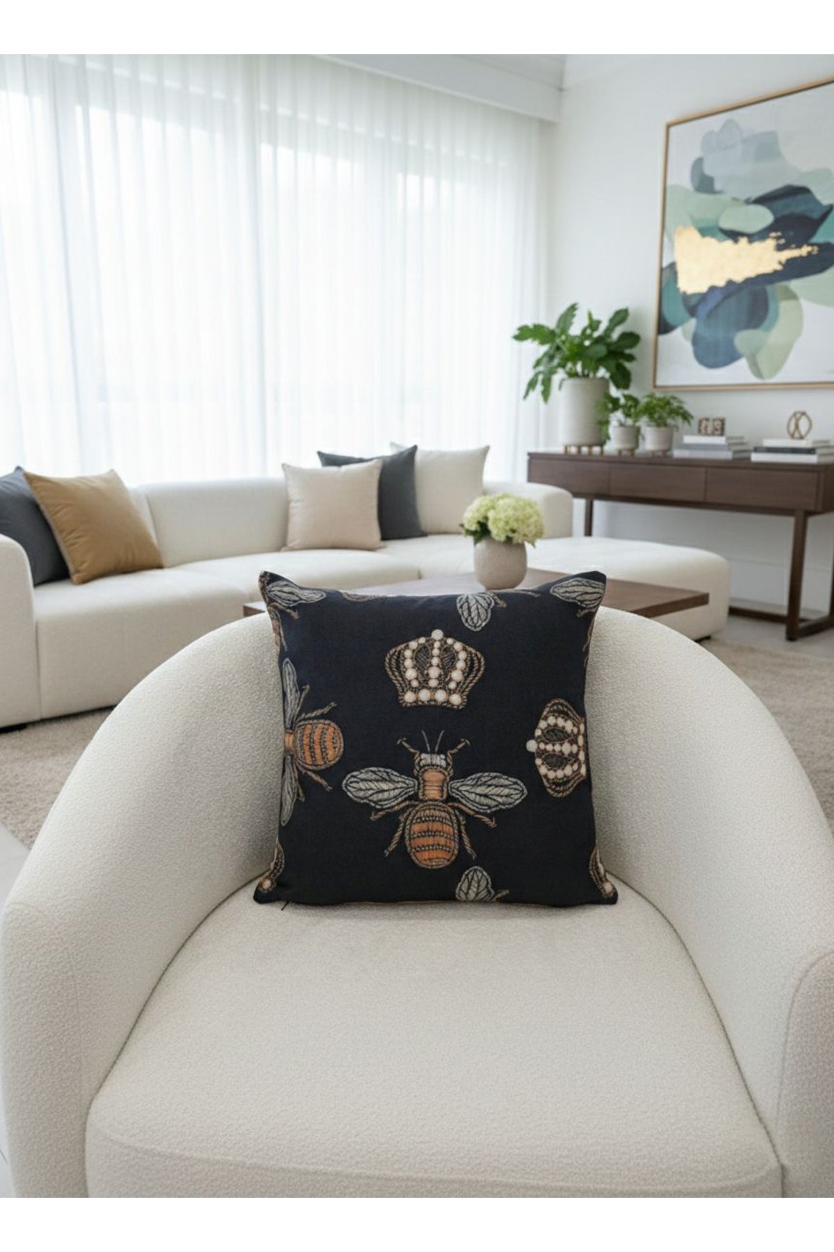 Queen Bee Embroidery Look Woven Fabric Throw Pillow Cover 45x45