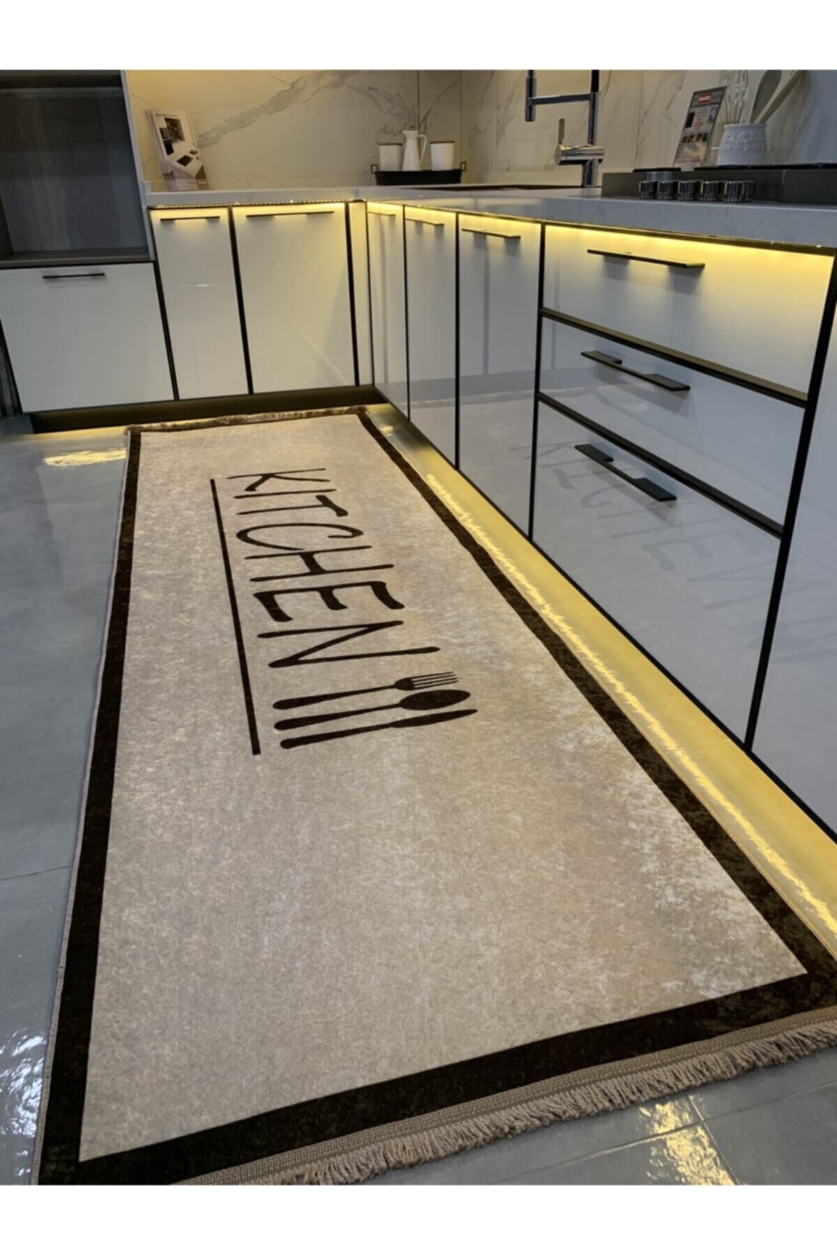 Latex Leather Base Fringed Kitchen Rug