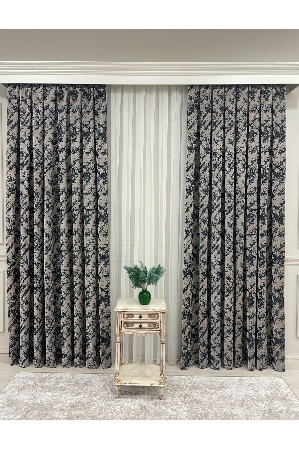 Brown-Navy Blue Chenille Pattern Jacquard 1/3 Dense Pleated Jacquard Blackout Curtain