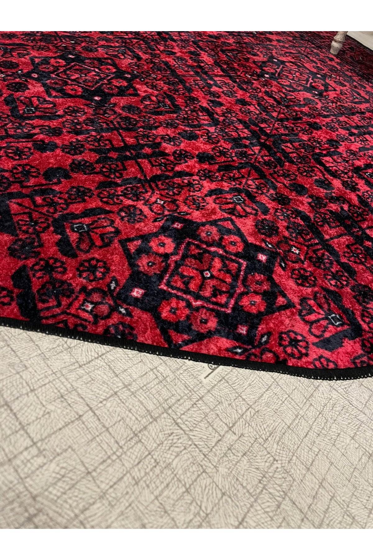Red Color Ethnic Motif Latex Base Rug