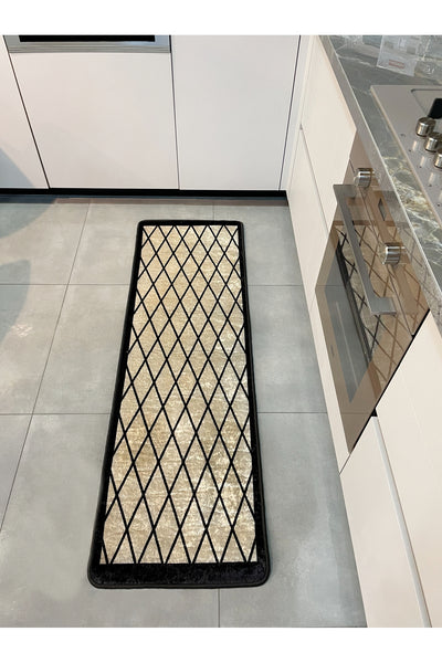 Single Geometric Pattern Latex Base Runner Rug