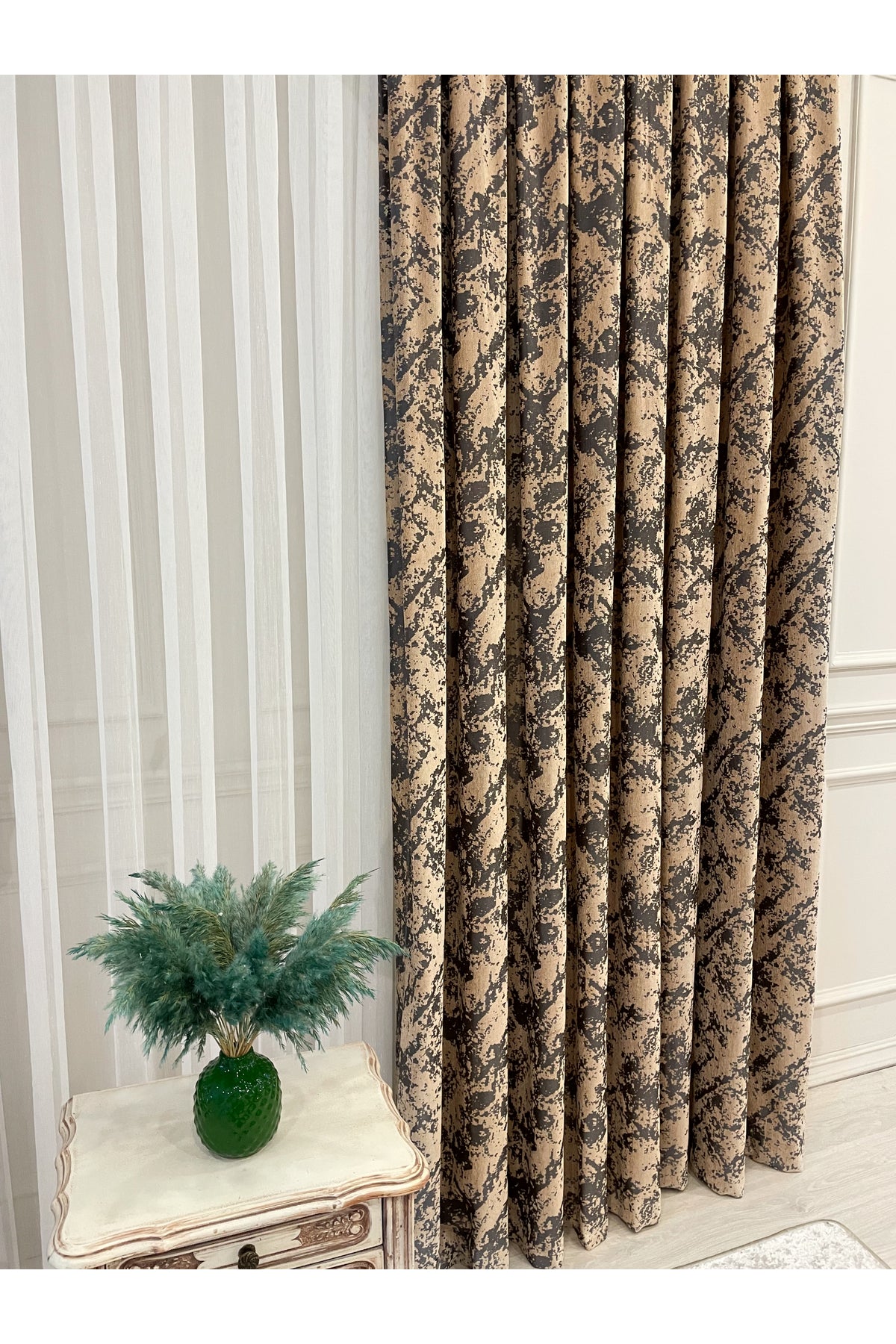 Brown-Navy Blue Chenille Pattern Jacquard 1/3 Dense Pleated Jacquard Blackout Curtain
