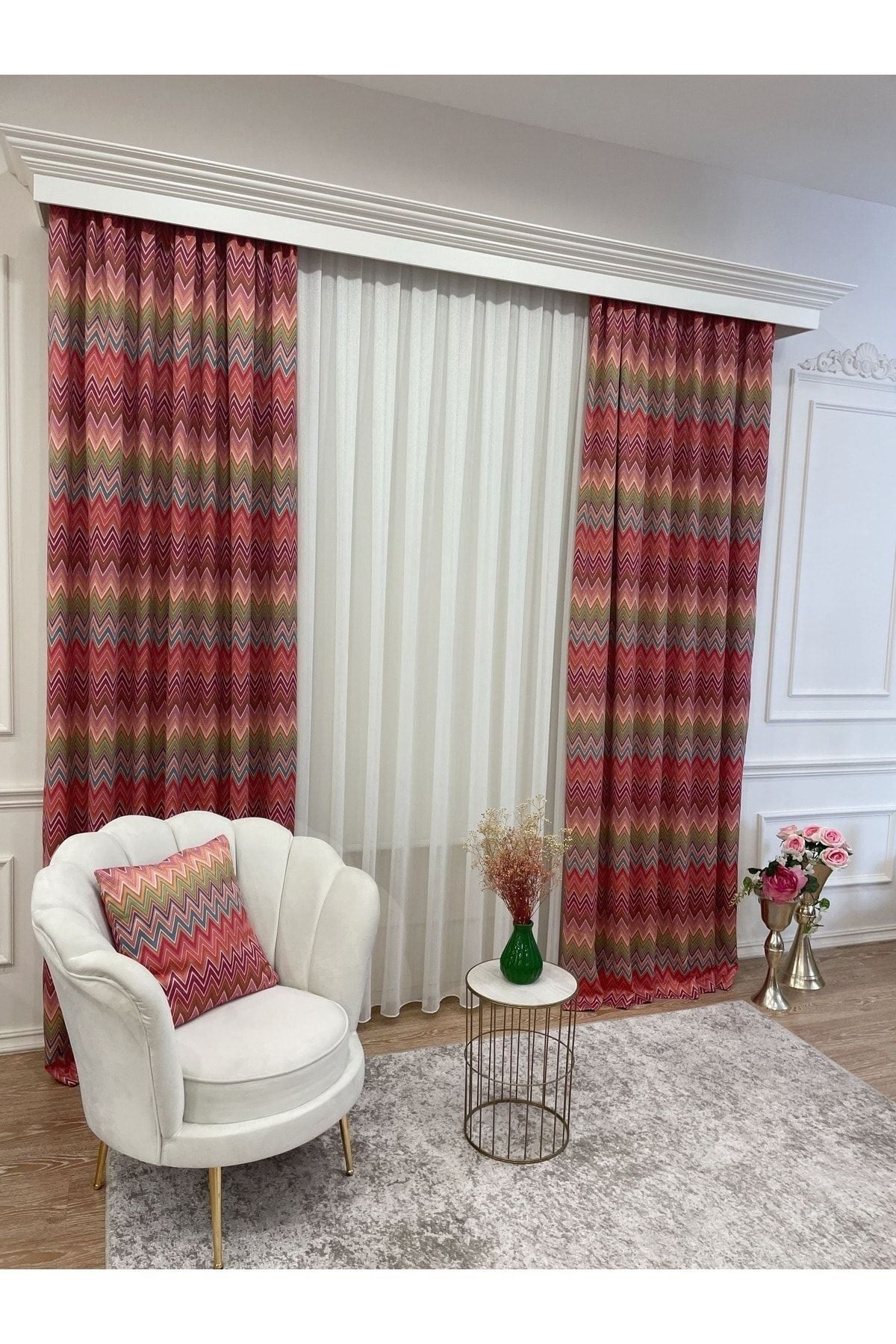 Zigzag Patterned No-Pleat Flat Stitch Extra-Tape Blackout Curtain