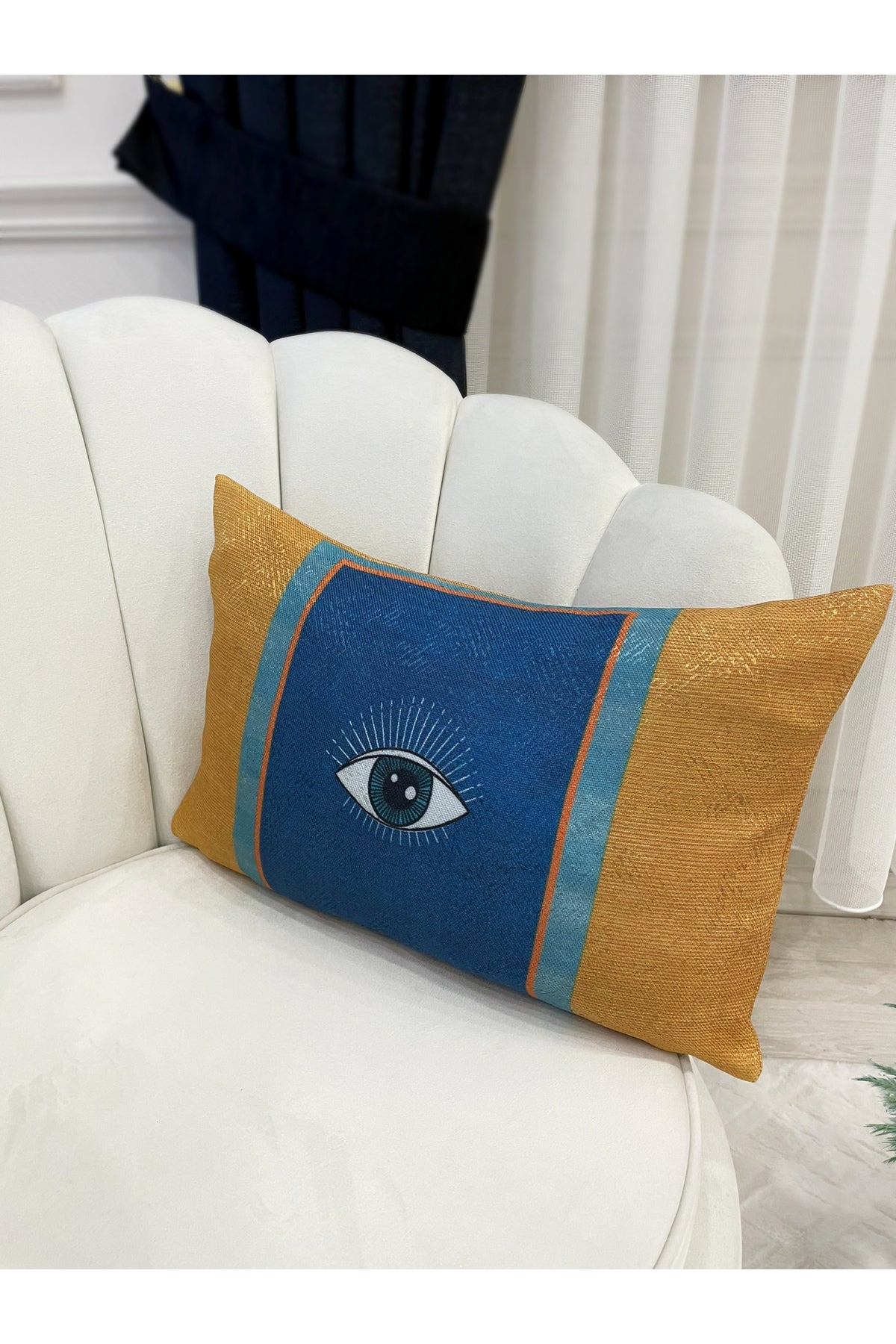 Horse Pattern Velvet Cushion 45x45