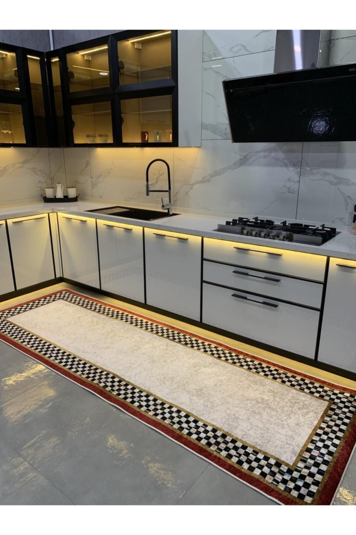 Rosen Model Checkered Non-Slip Base Kitchen Rug - Gray-Burgundy