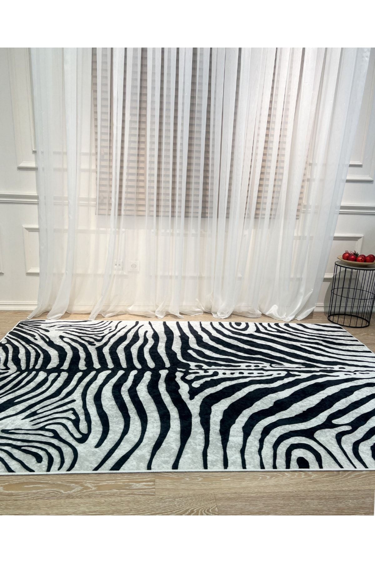 Zebra Print Round Black - Gray Decorative Rug