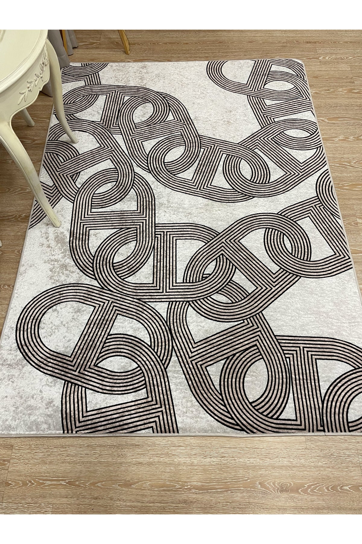 Hook Pattern Modern Design Latex-Backed Rug