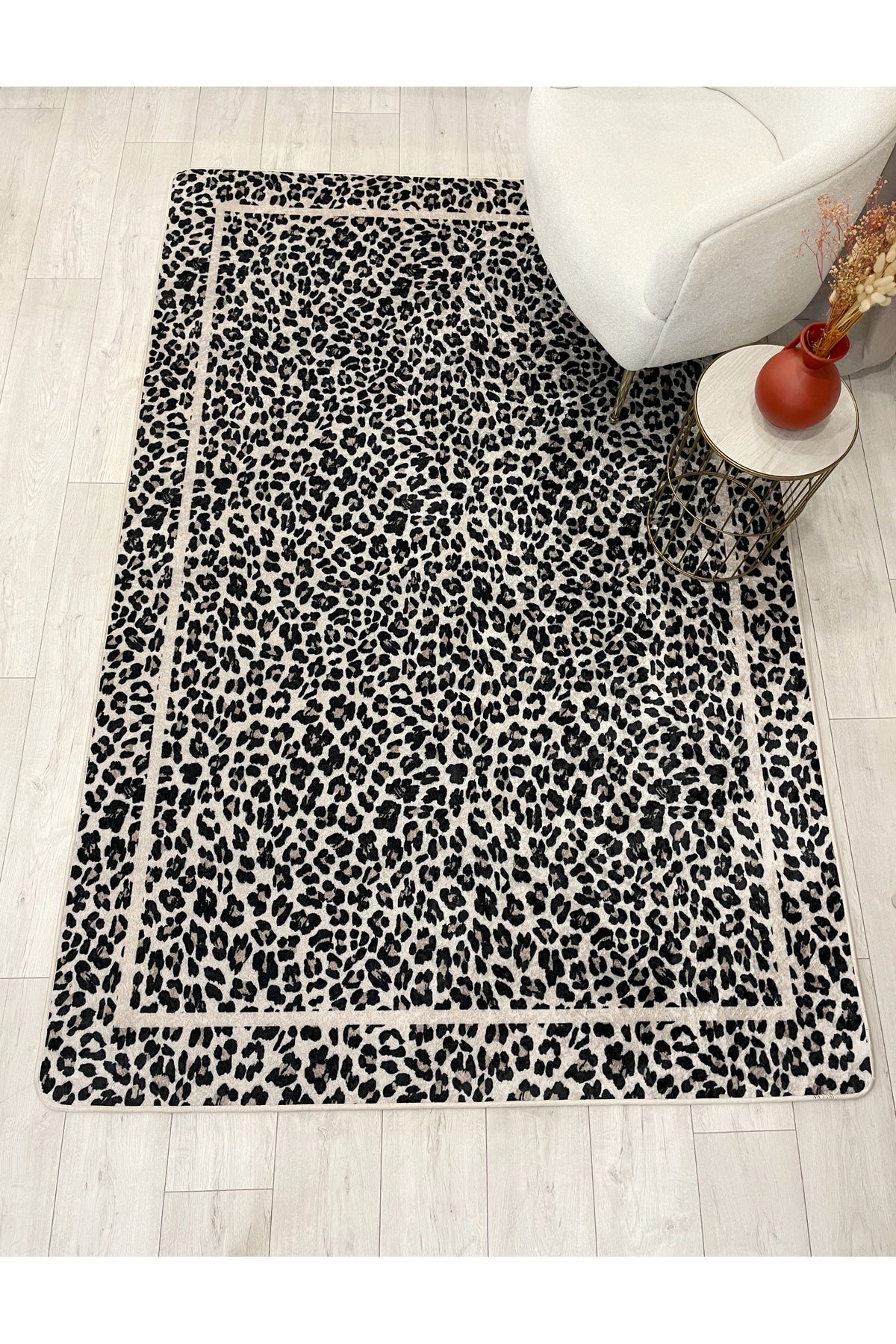 Leopard Pattern Oval Latex Leather Rug
