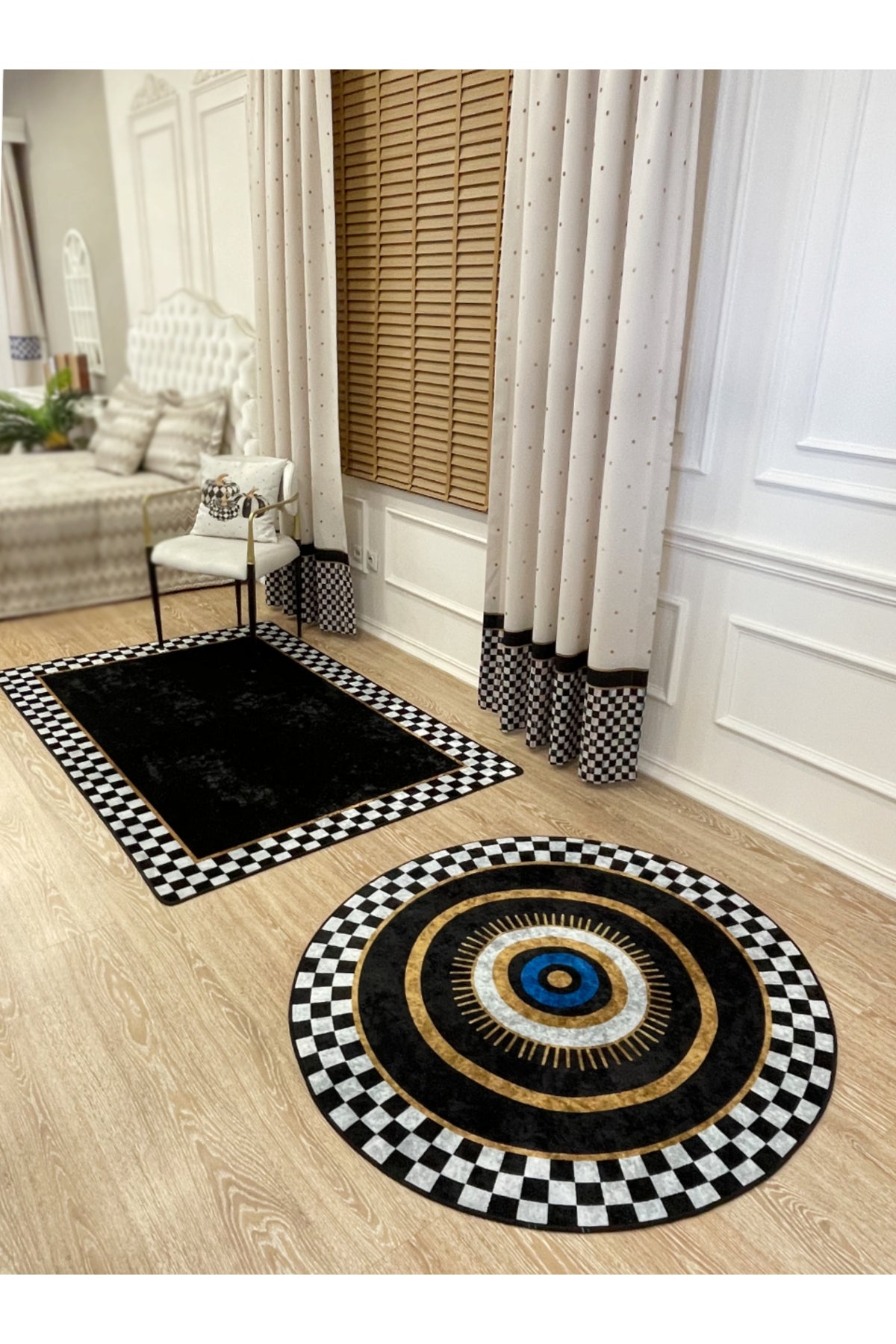 Checkered Pattern Leather Base Decorative Rug