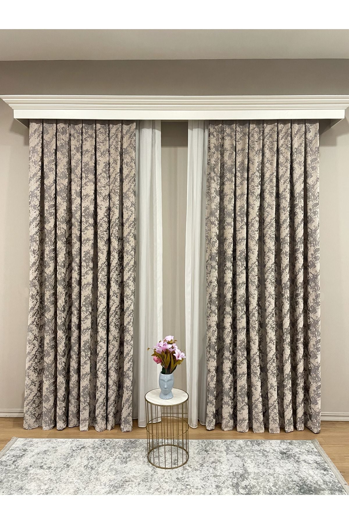 Brown-Navy Blue Chenille Pattern Jacquard 1/3 Dense Pleated Jacquard Blackout Curtain