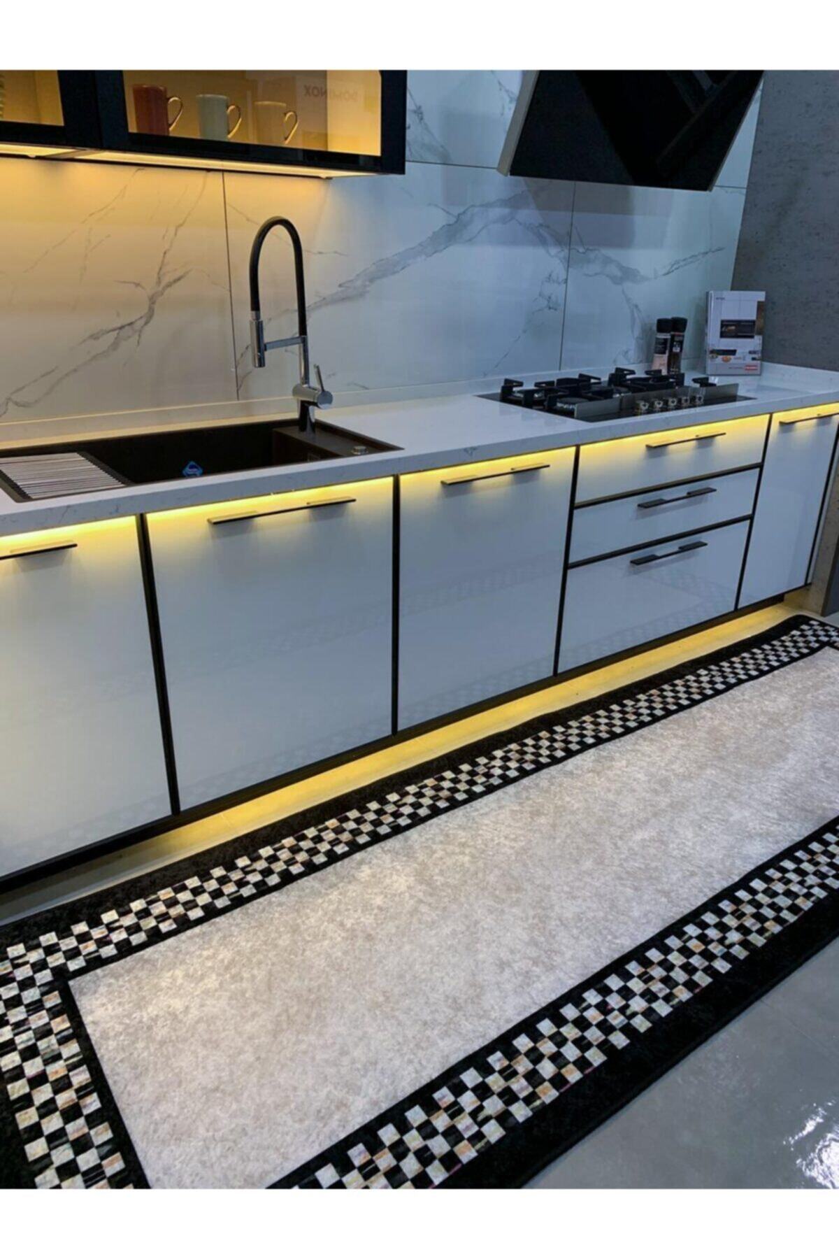 Bang Model Checkered Non-Slip Base Kitchen Rug - Gray-Black