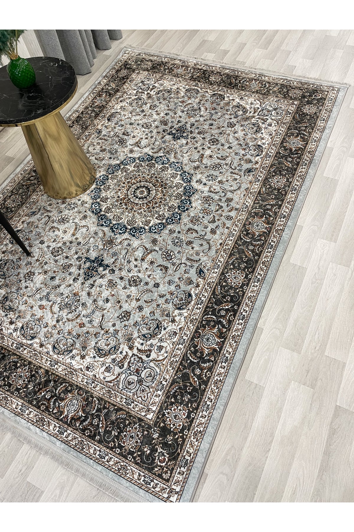 GRAY Traditional Motif FRINGED Classic Non-Slip Base Rug