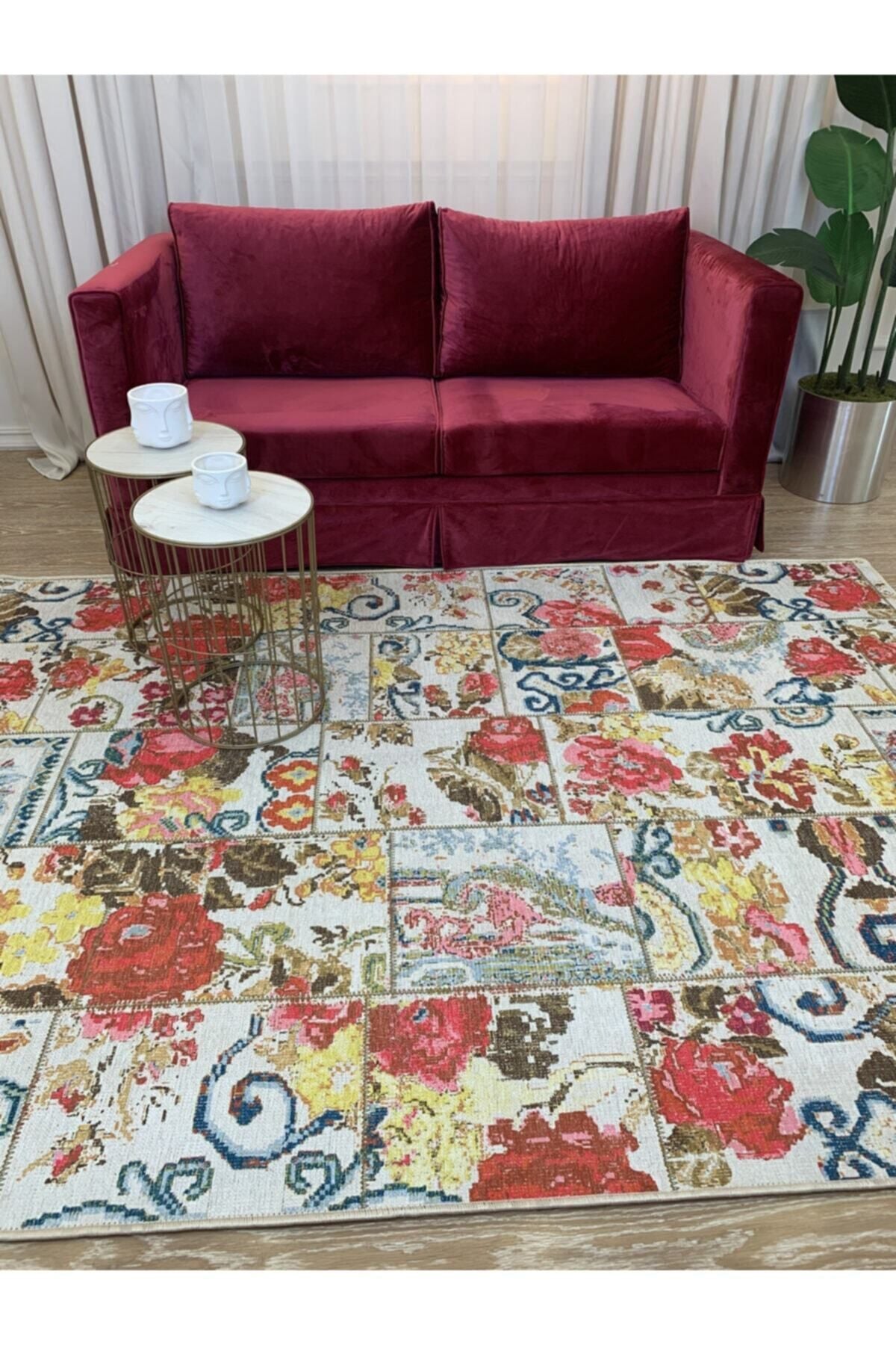 Simal Model Ethnic Pattern Woven Base Rug