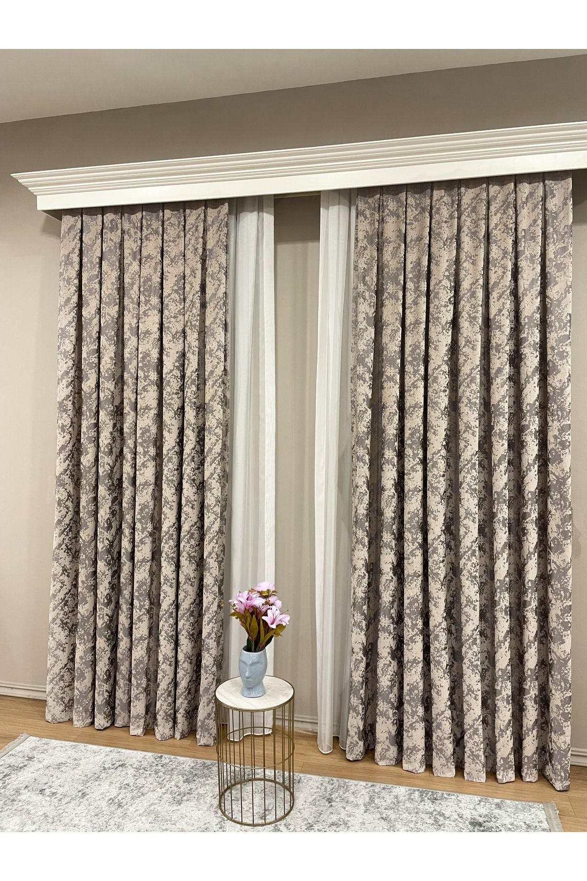Brown-Navy Blue Chenille Pattern Jacquard 1/3 Dense Pleated Jacquard Blackout Curtain