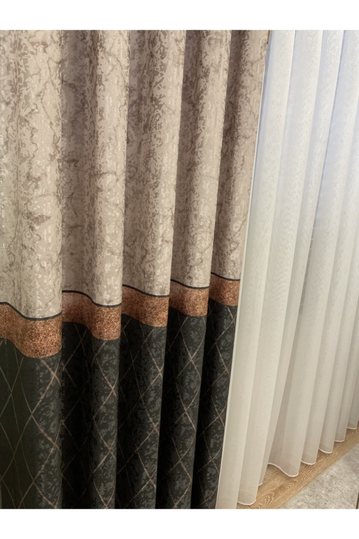 Liva Avent Model 1/2.50 Pleated Blackout Curtain