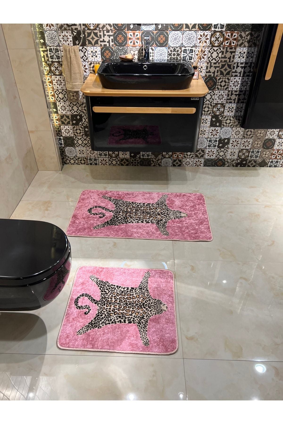 Set of 2 Leopard Print 60x100 - 60x50 Bathroom Rugs - Fuchsia