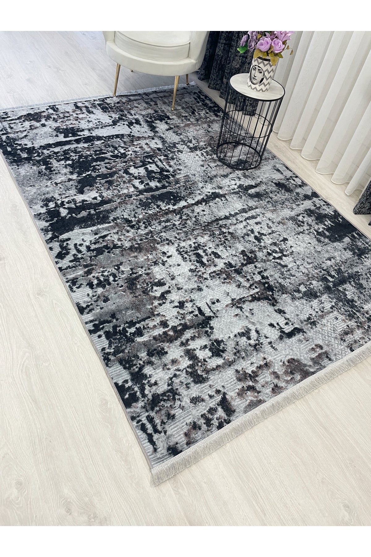 Abstract Pattern Fringed Latex Leather-Backed Rug