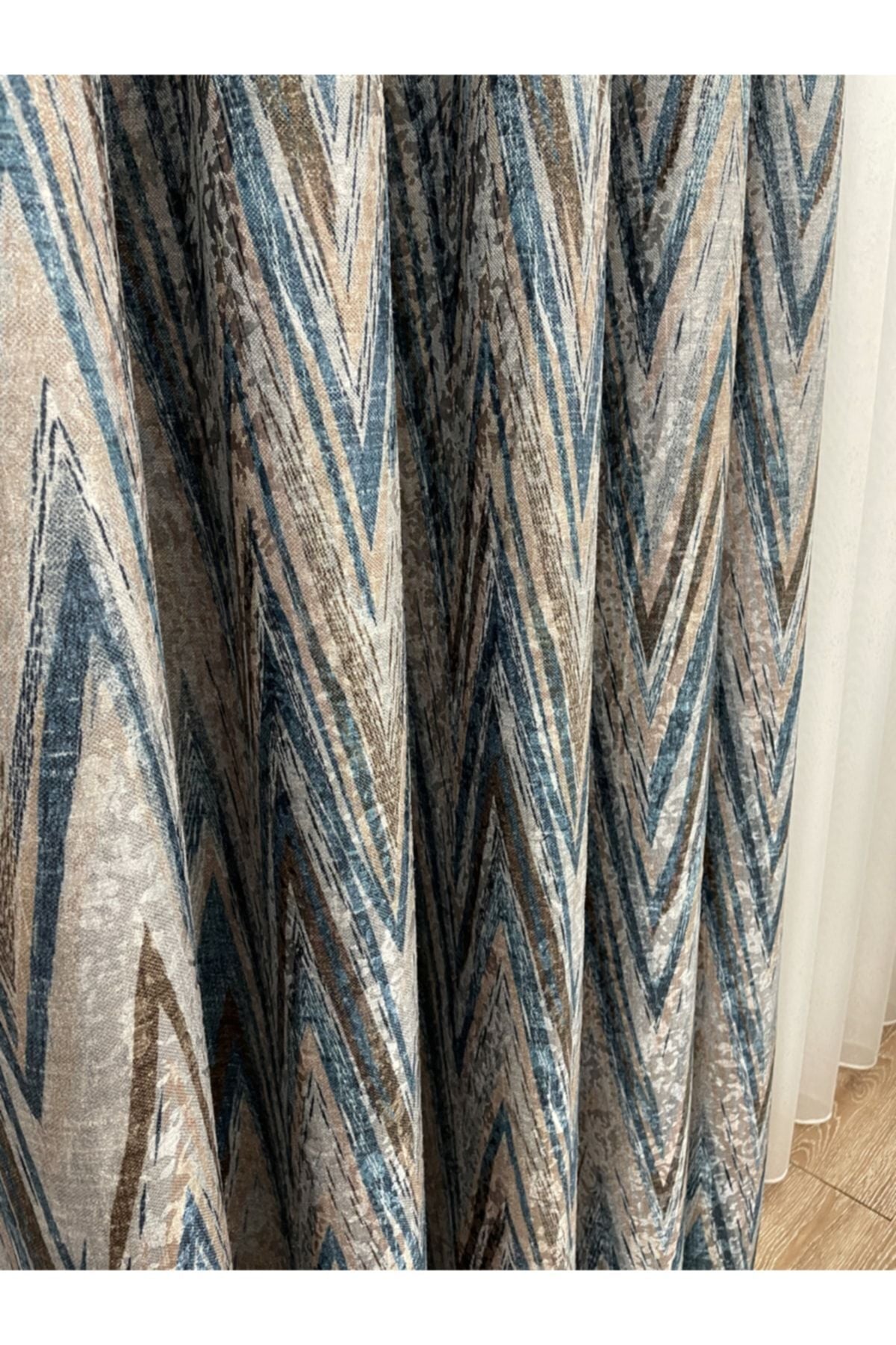 Liva Model 1/2.50 Pleated Blackout Curtain