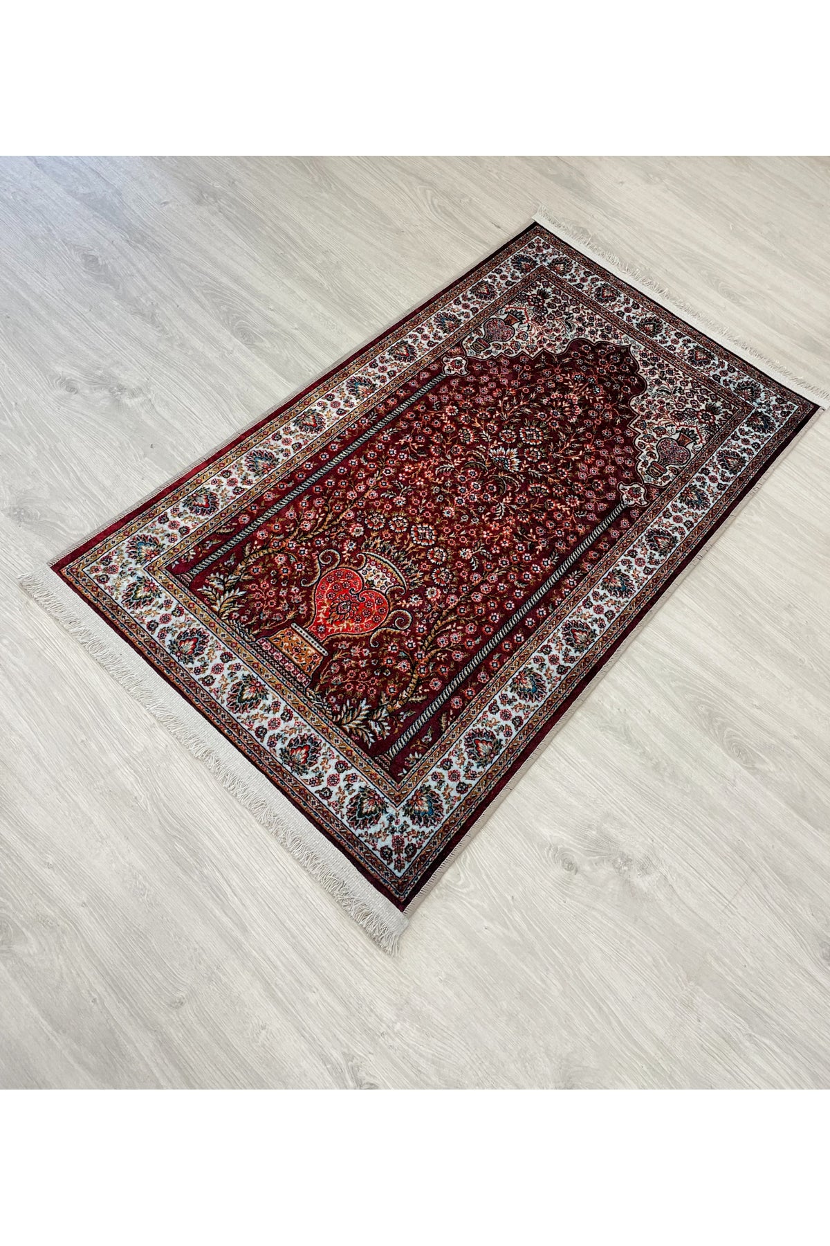 Seccade Saçaklı Lateks Taban 75x125 Ebat