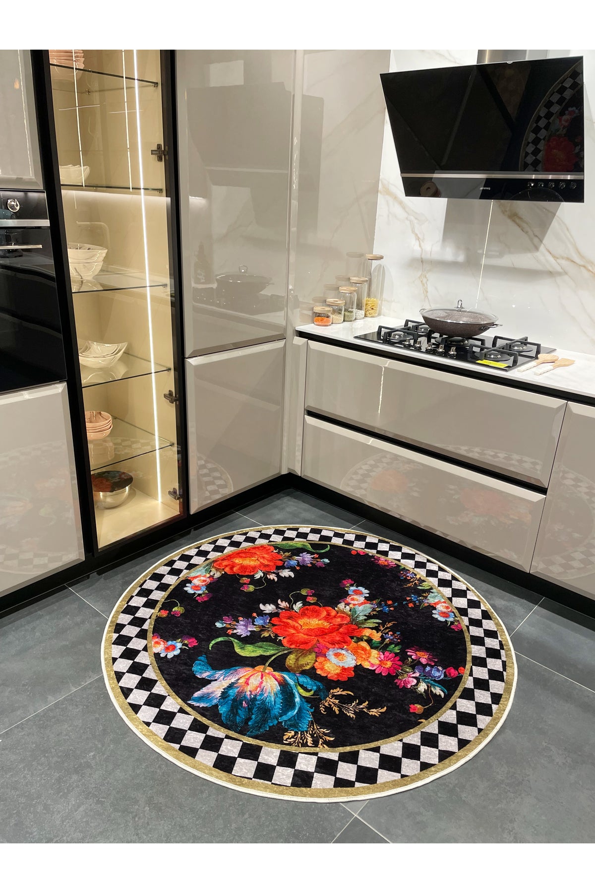 Gray Floral Checkered Round Latex Base Fringeless Rug