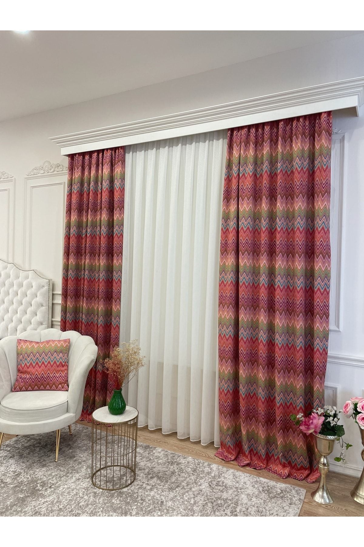 Zigzag Patterned No-Pleat Flat Stitch Extra-Tape Blackout Curtain